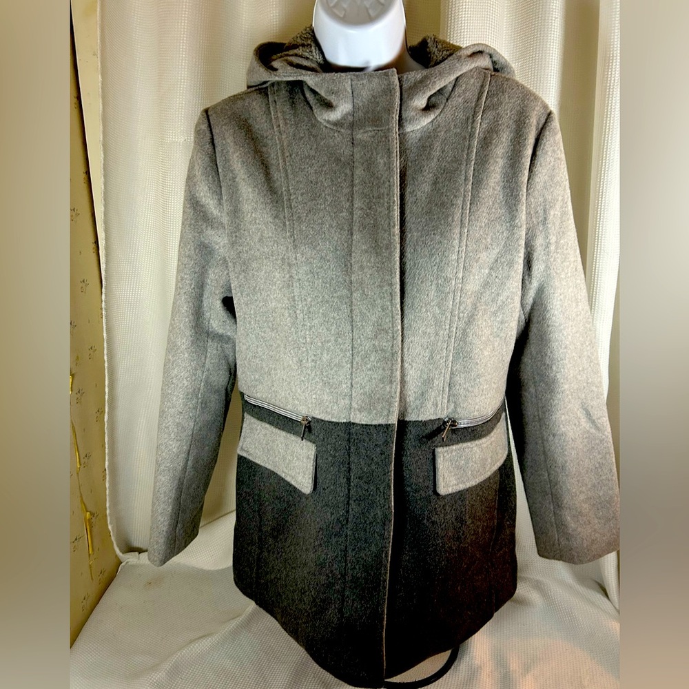 Coffee Shop New York Gray Hood Coat Women’s Coat